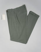 Article: 323051 Color: Light Green / 62 Composition: 64% Tencel 32% Cotton 4% Elastan 1 Pleat in front Slanted side pockets Beltloops Beautiful color and broken in look and feel achieved by Garment dying process Made in Naples, Italy