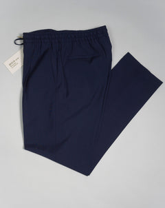 Article: 323108 Color: Navy / 91 Model: Wimbledons Composition: 100% Virgin Wool Made in Naples, Italy Briglia Lightweight Wool Drawstring Trousers / Navy