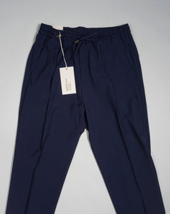 Article: 323108 Color: Navy / 91 Model: Wimbledons Composition: 100% Virgin Wool Made in Naples, Italy Briglia Lightweight Wool Drawstring Trousers / Navy