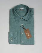 Fitted body Long sleeves Cutaway collar Composition: 100% Linen Color: 490 / Green Model: 675721 7970 Stenströms Linen Shirt / Green