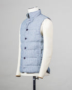 Art. 430022 2552 Col. 170 / Blue Outer Material 100% Linen Lining 100% Nylon Filling: 90% Down 10% Feathers Stenströms Linen Vest / Blue